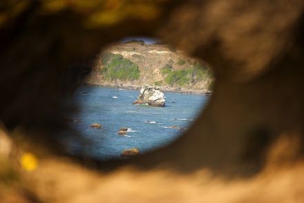 Rocky Peep Hole