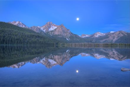 Stanley Lake Pre-Dawn